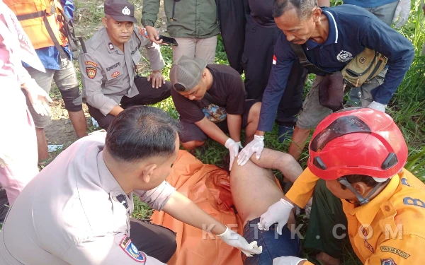 Thumbnail Berita - Mayat Pria Ditemukan Mengapung di Sungai Brantas Binangun Blitar, Polisi Pastikan Tanpa Tanda Kekerasan