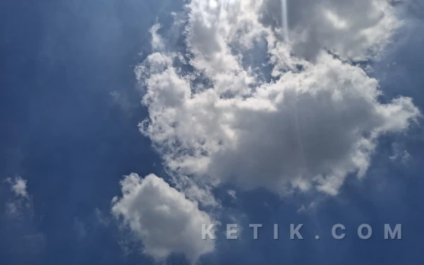 Thumbnail Prakiraan Cuaca Hari Ini Kamis 26 Maret 2026: Jakarta Berawan, Banda Aceh Cerah Berawan