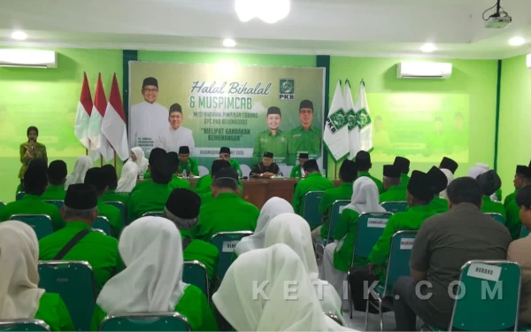 Thumbnail Berita - Penuh Keakraban, DPC PKB Bojonegoro Gelar Halalbihalal