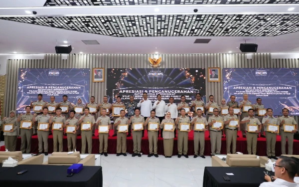 Thumbnail Berita - Satker Kementerian ATR/BPN Raih Predikat WBBM dan Puluhan WTAB