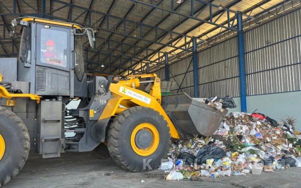 Thumbnail Berita - DLH Kota Malang Catat Sampah ke TPA Supit Urang Turun Jadi 500 Ton per Hari Selama Libur Lebaran