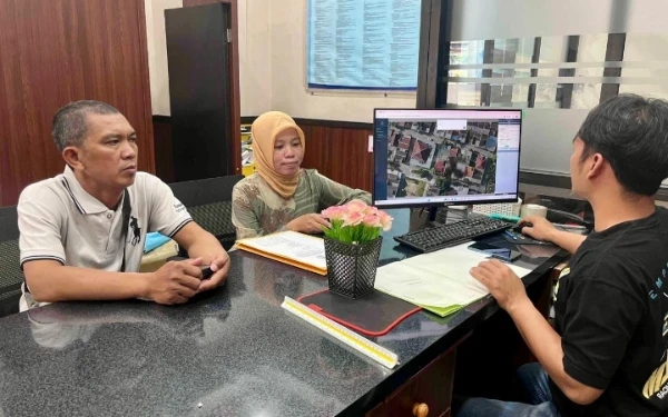 Thumbnail Berita - Cerita Masyarakat yang Manfaatkan Layanan Pertanahan Terbatas di Libur Idulfitri