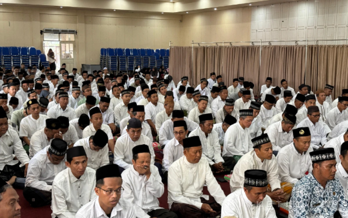 Ingatkan Pengurus Pesantren, KH Abdul Hamid Wahid Tekankan 5 Pilar Pesantren dan Geopolitik