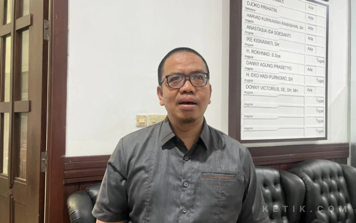 Thumbnail Berita - Ironi RT Berkelas Kota Malang Telan Rp206 Miliar, Dominan Beli Kursi Ketimbang Urus Banjir