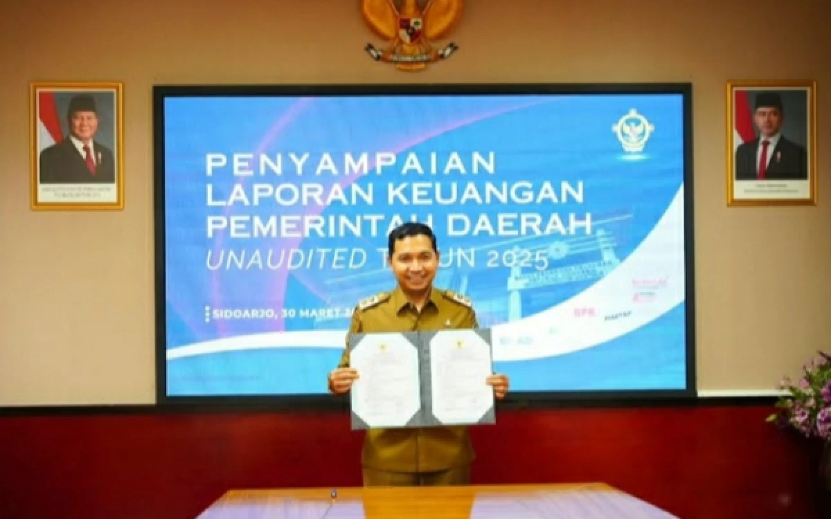 Thumbnail Berita - Serahkan LKPD 2025, Pemkot Madiun Target Raih WTP dari BPK