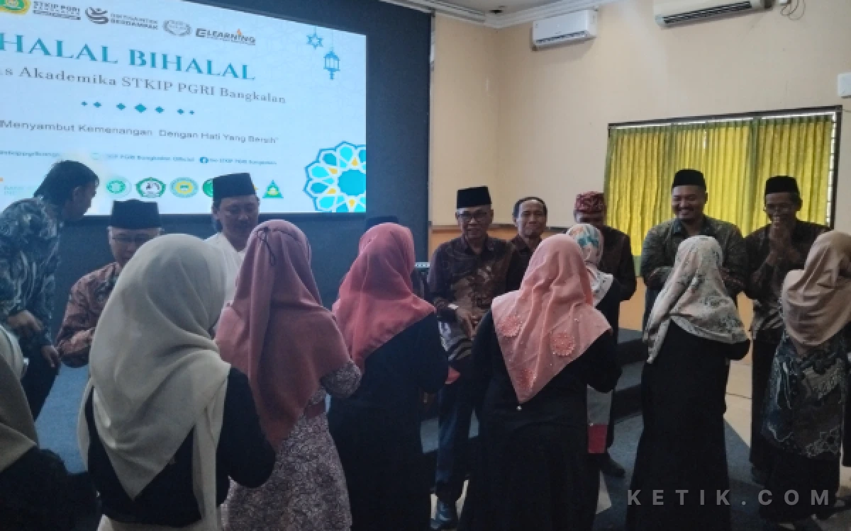 Thumbnail Berita - Melaui Halalbihalal, STKIP Bangkalan  Perkuat Silaturahmi dan Mantapkan Komitmen Tingkatkan Mutu Pendidikan