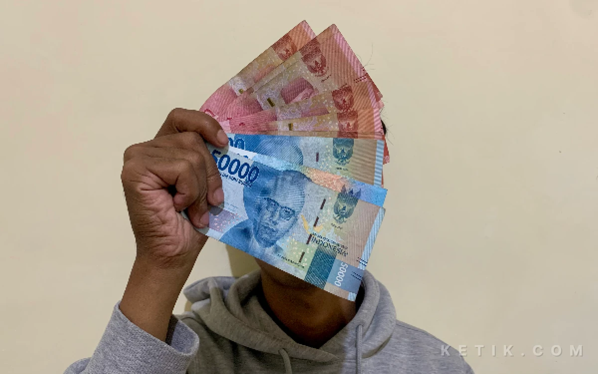 Thumbnail Berita - Terungkap! Sindikat Uang Palsu di Kota Batu Gunakan MiChat untuk Menjerat Korban