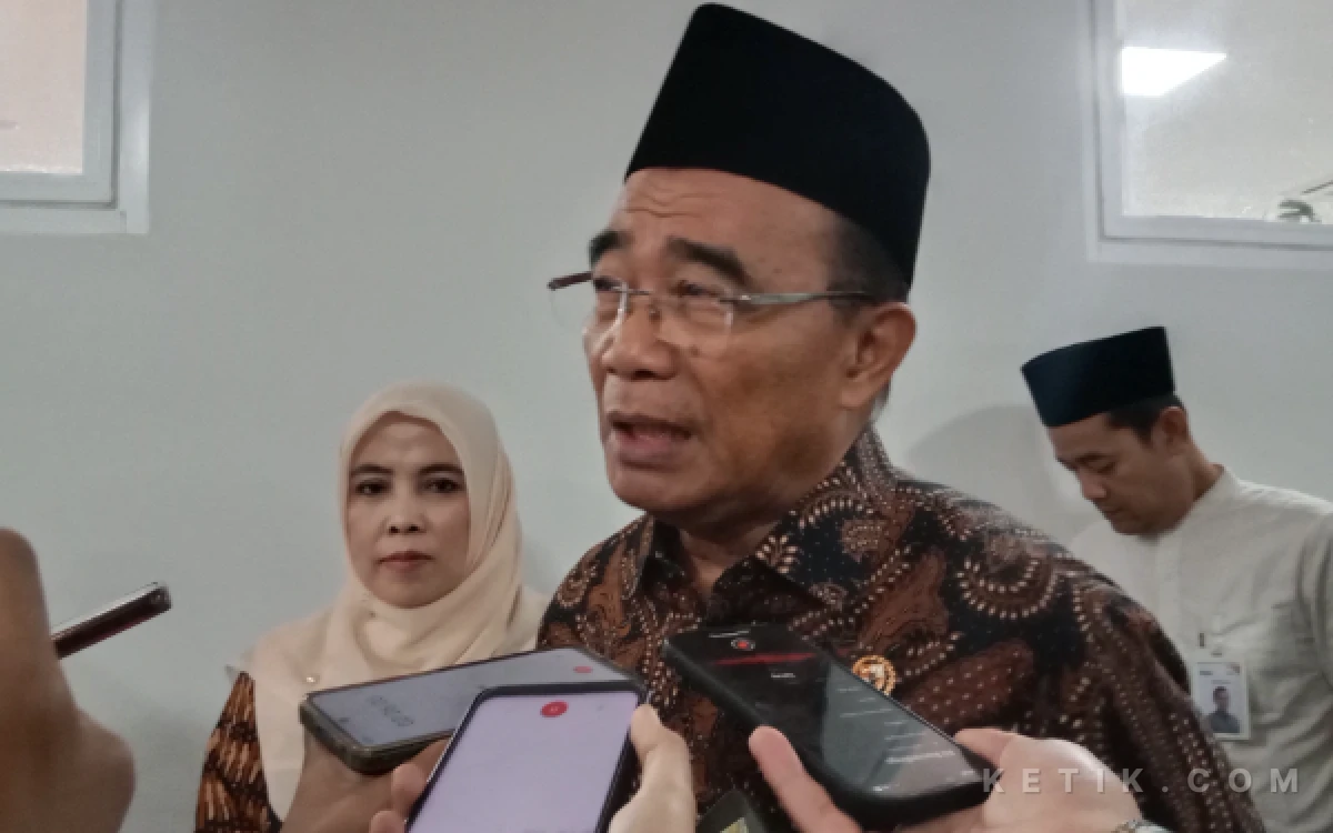 Thumbnail Berita - Isu Lulusan UIN Diragukan Perusahaan Viral, Prof Muhadjir Effendy Beri Jawaban Menohok di UIN Malang