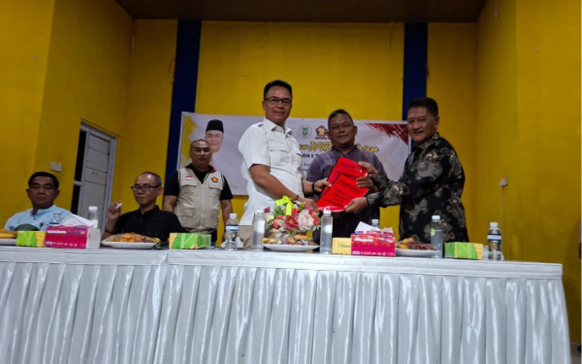 Thumbnail Berita - Reses DPRD Batam 2026, Aweng Kurniawan Serap Aspirasi Warga Tiban Indah dan Janjikan Realisasi Usulan