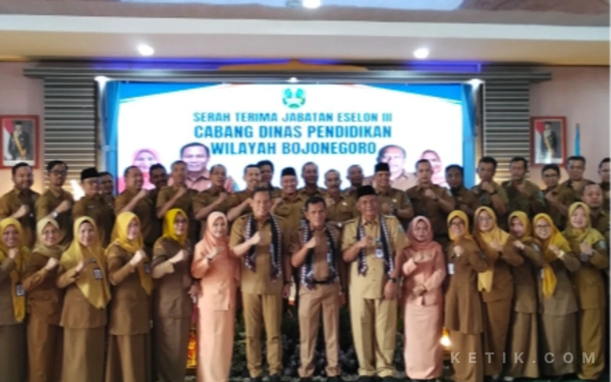 Thumbnail Purna Tugas! Hidayat Rahman Pamit dari Cabdindik Bojonegoro-Tuban, Ini Sosok Penggantinya