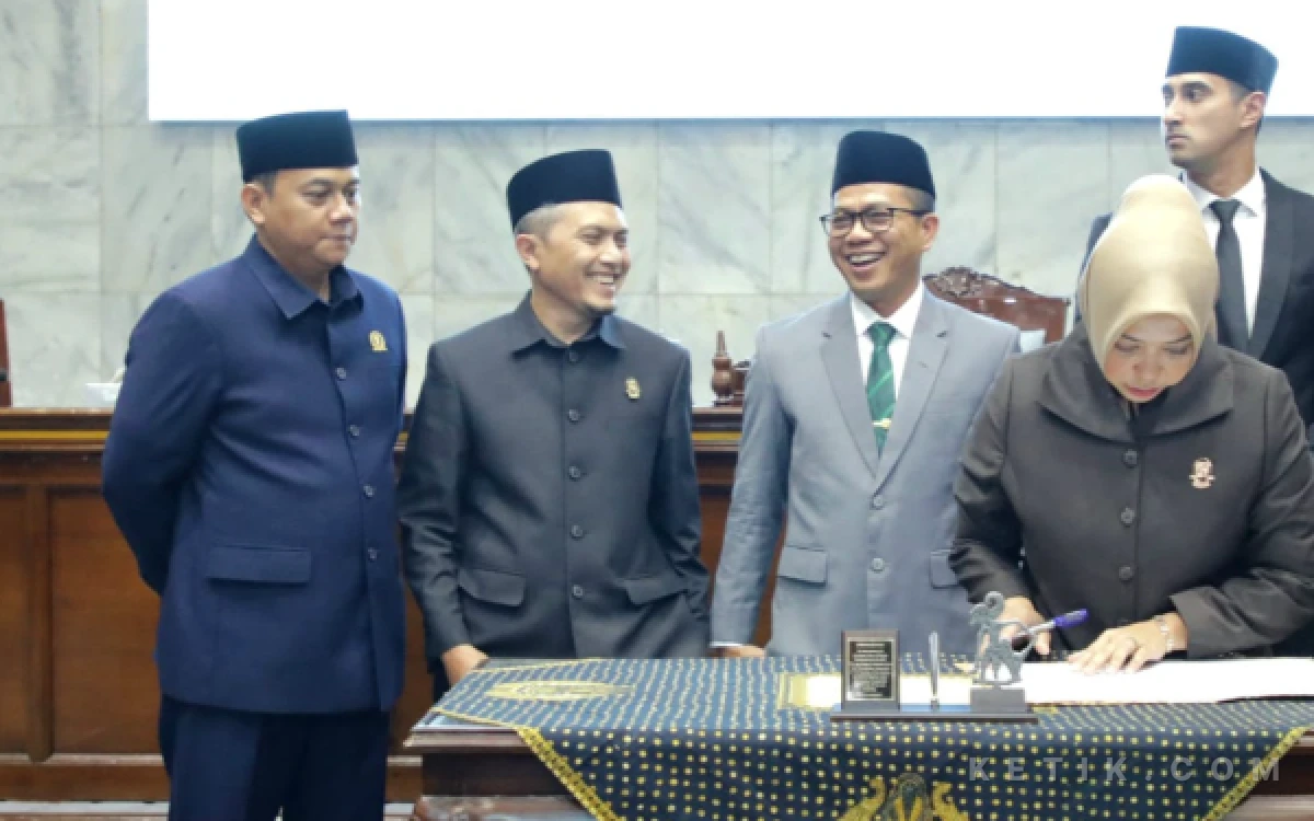 Thumbnail Berita - Waka DPRD Kabupaten Bandung Hailuki: Kinerja Pemkab Bandung Terjawab Lewat LKPJ 2025