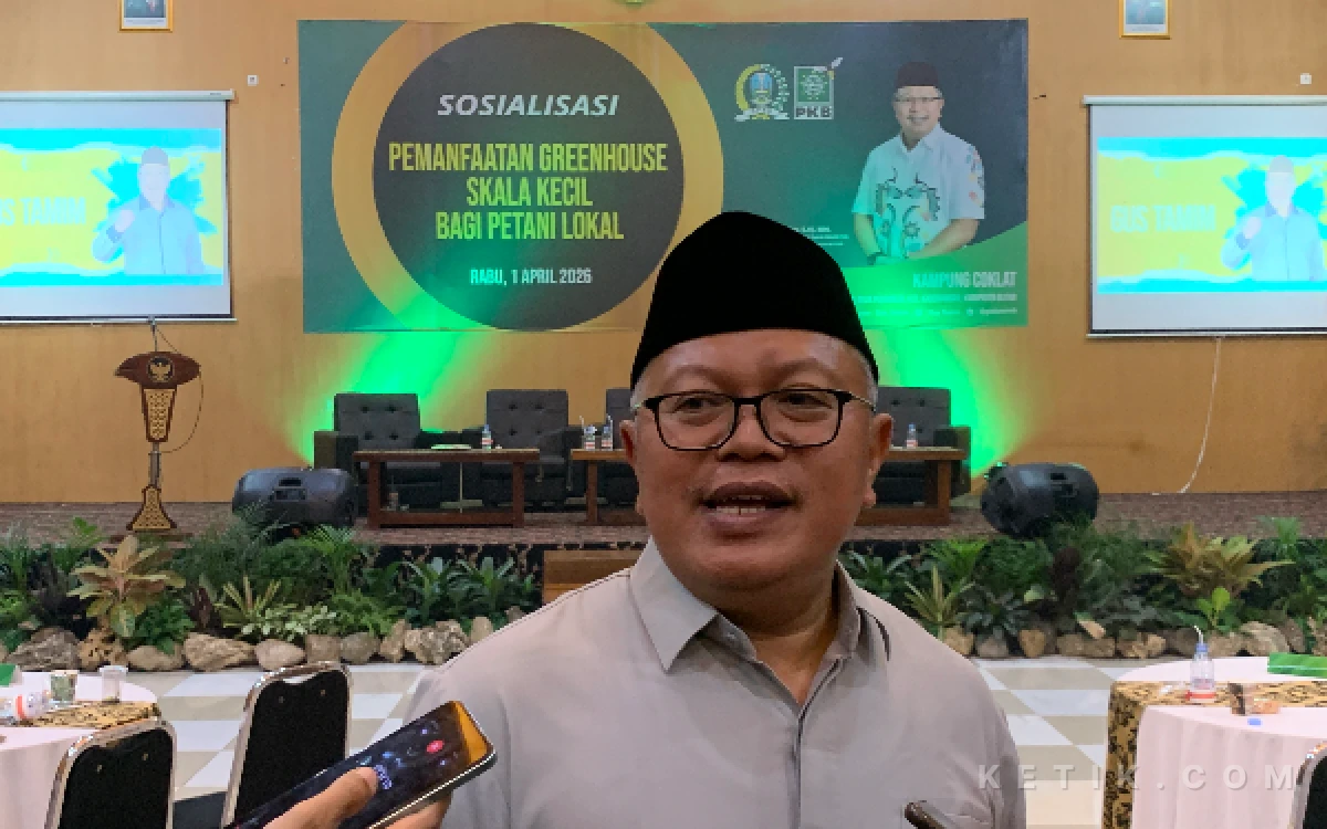 Thumbnail Berita - Gus Tamim Ajak Warga Blitar Tanam Sayur di Pekarangan : Ini Solusi Ketahanan Pangan