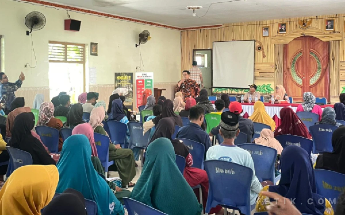 Thumbnail Berita - Camat Asembagus, Sosialisasi Prapenyaluran Bantuan Kerohiman Tahap Akhir