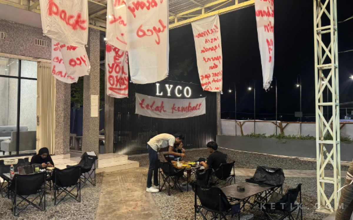 Thumbnail Berita - Lyco Coffee Sampang Kembali Beroperasi, Tawarkan Suasana Cozy dan Menu Variatif