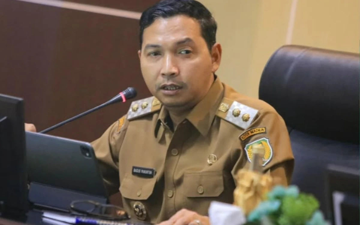 Thumbnail Berita - Evaluasi Ketat Kinerja OPD, Plt Wali Kota Madiun Sering Gelar Rapat Estafet hingga Dini Hari