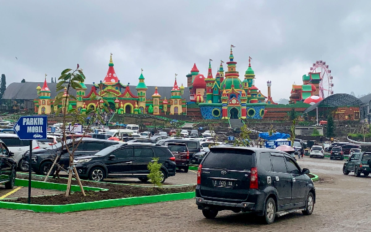 Thumbnail Berita - Mikutopia Kota Batu Sumbang Rp352 Juta PAD dalam 11 Hari, Ini Rincian Pajaknya