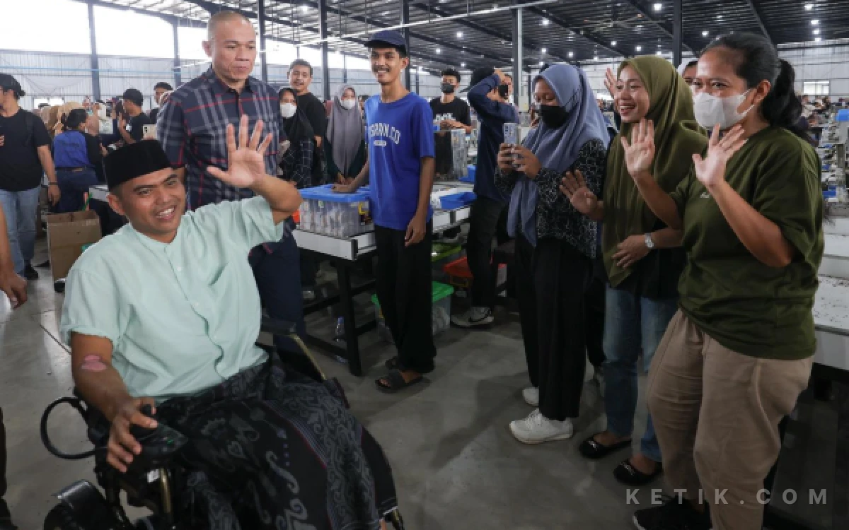 Thumbnail Berita - Pabrik Rokok HS di Magelang Rangkul Karyawan Difabel, Sediakan Mess Gratis