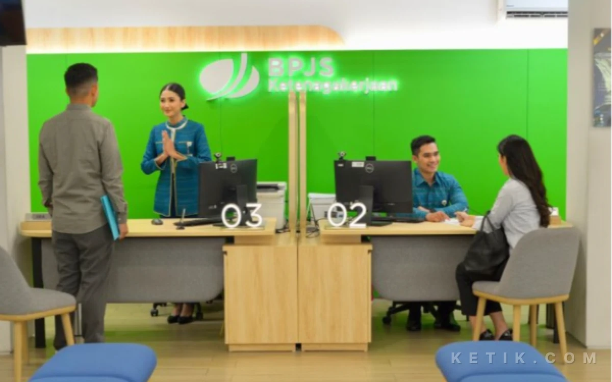 Thumbnail Berita - Tak Perlu Antre Lama, Kepala BPJS Ketenagakerjaan Madura Sebut Klaim Bisa Lewat Antrean Online