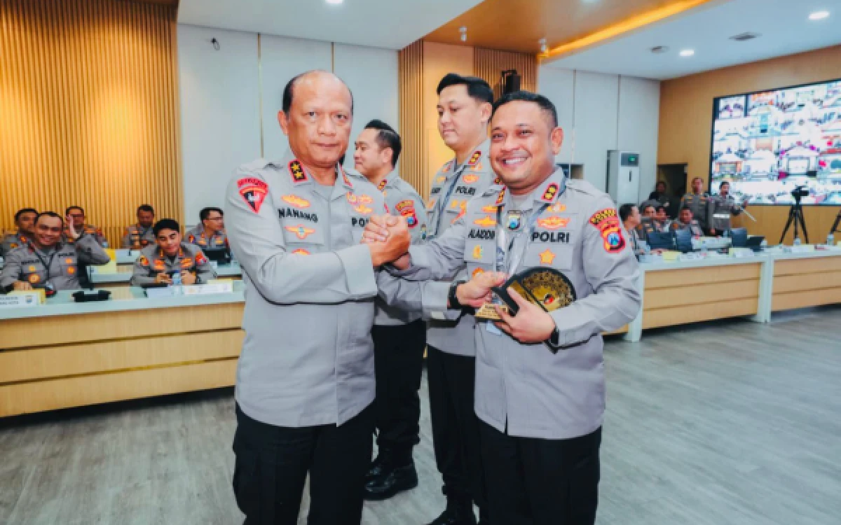 Thumbnail Berita - Kepemimpinan AKBP Alaiddin, Polres Tuban Raih Dua Penghargaan Sekaligus Tingkat Mapolda Jatim