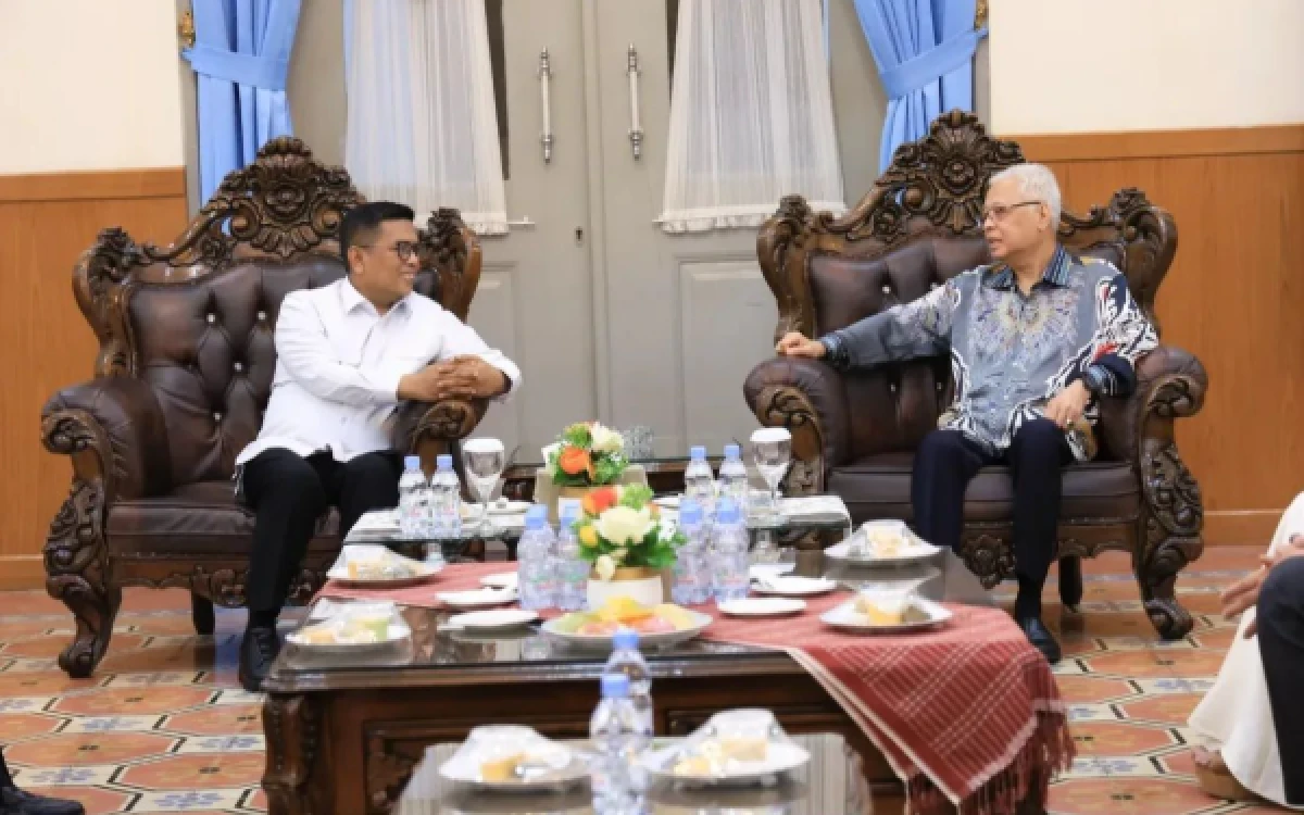 Thumbnail Berita - Banten Bidik Investasi Malaysia, Gubernur Andra Soni Terima Kunjungan Ismail Sabri