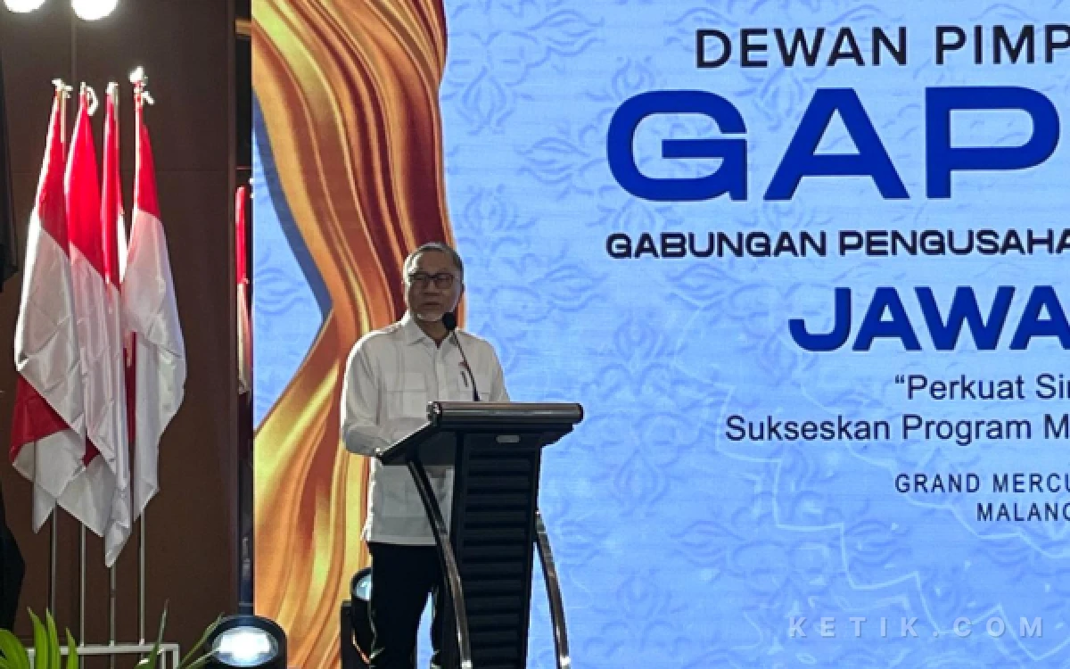 Thumbnail Berita - Zulhas Dorong GAPEMBI Jatim Percepat Pembinaan dan Standardisasi Program MBG