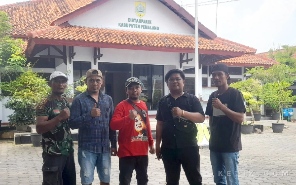 Thumbnail Berita - Warga Jatiroyom Pemalang Soroti Dugaan Penyelewengan Bantuan Sumur Bor hingga Treser