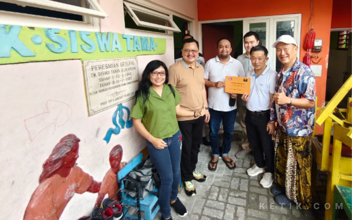 Thumbnail Berita - SFC Renovasi Sekolah TK Siswa Tama, Sudah Tak Bocor Lagi Anak-anak Lebih Fokus Belajar