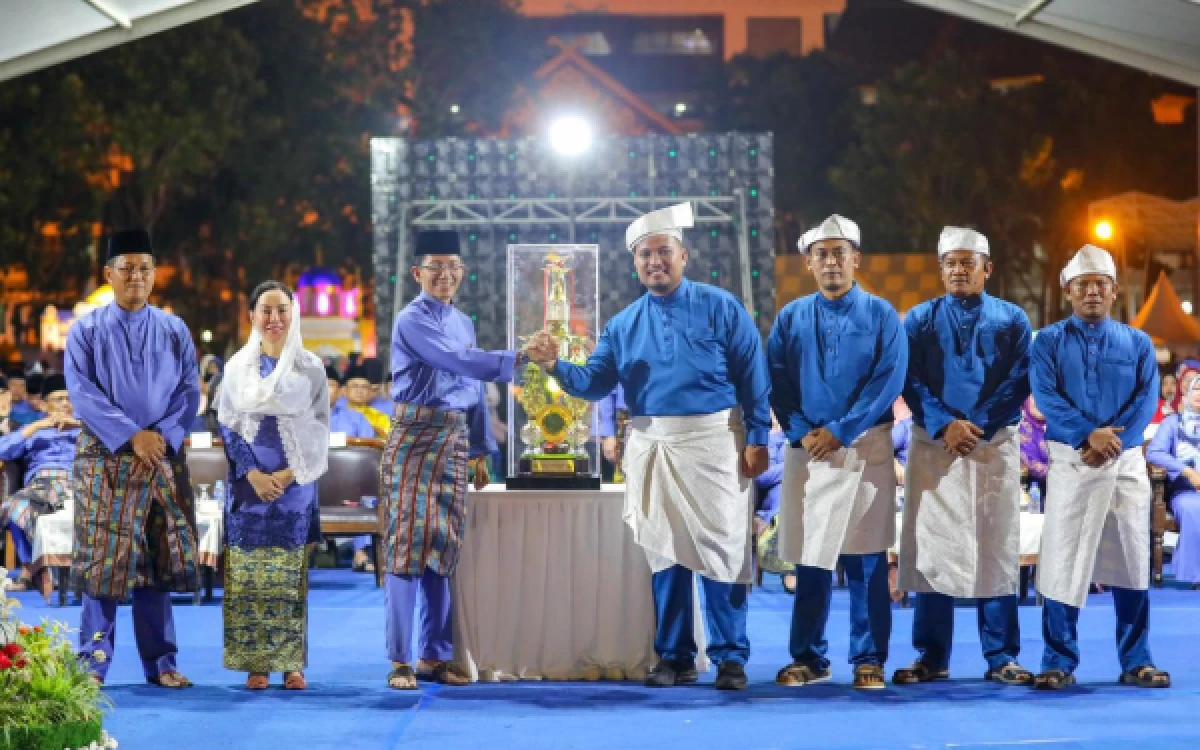 Ribuan Warga Hadiri dan Meriahkan Pembukaan MTQH XXXIV Batam