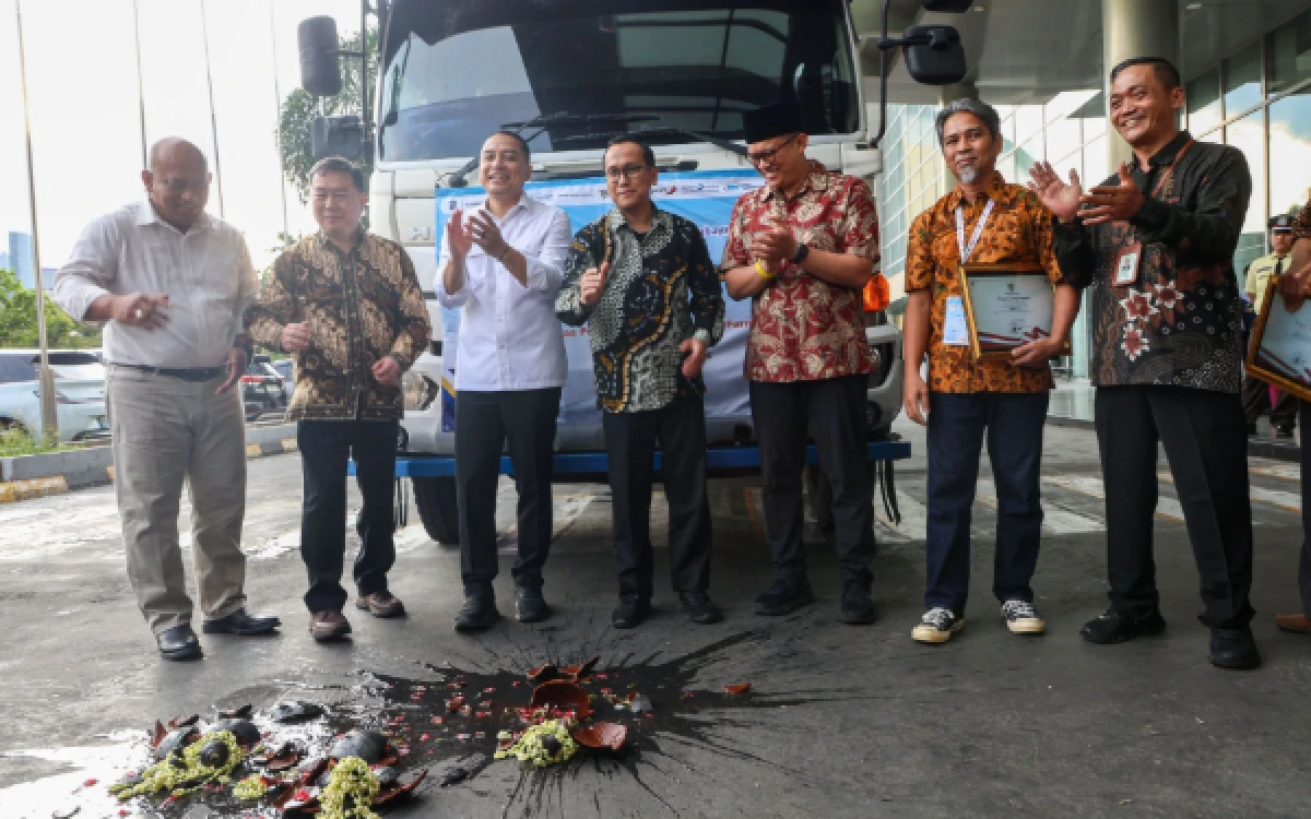 Thumbnail Berita - IKM Surabaya Sumbang Ekspor Senilai 2,73 Juta Dolar AS, Lampaui Target Awal