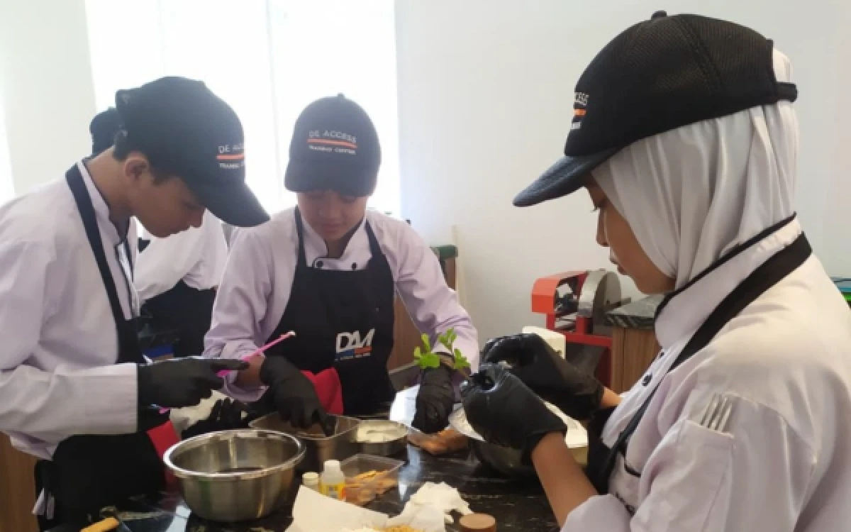 Thumbnail Berita - De Access Malang Buka PPDB Batch 6 Gelombang II TA Juli 2026-Juli 2027, Siapkan SDM Hospitality Siap Kerja