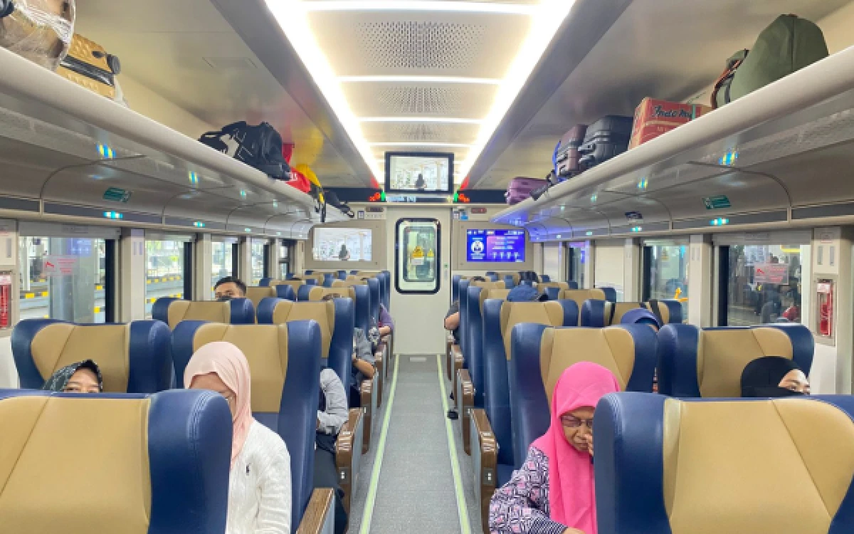 Thumbnail Berita - Tumbuh 16 Persen, KAI Daop 8 Surabaya Angkut 3.09 Penumpang Selama Triwulan I 2026