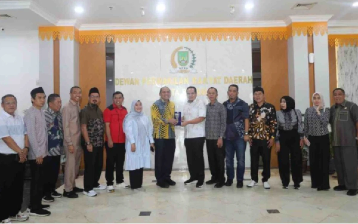 Thumbnail Berita - DPRD Kota Batam Terima Kunker DPRD Kabupaten Serang, Bahas Ranperda LKPj