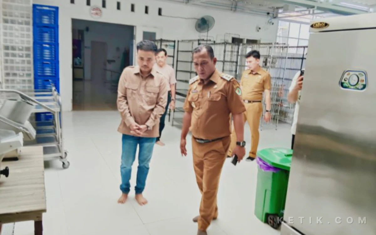 Thumbnail Berita - Wabup Pamekasan Sidak Dua Dapur MBG,  Pastikan Benar-Benar Siap