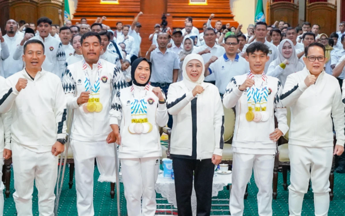 Thumbnail Berita - Gubernur Khofifah Beri Bonus Rp1,845 Miliar, Atlet Paralimpik Jatim Sumbang 35 Medali di ASEAN Para Games 2025