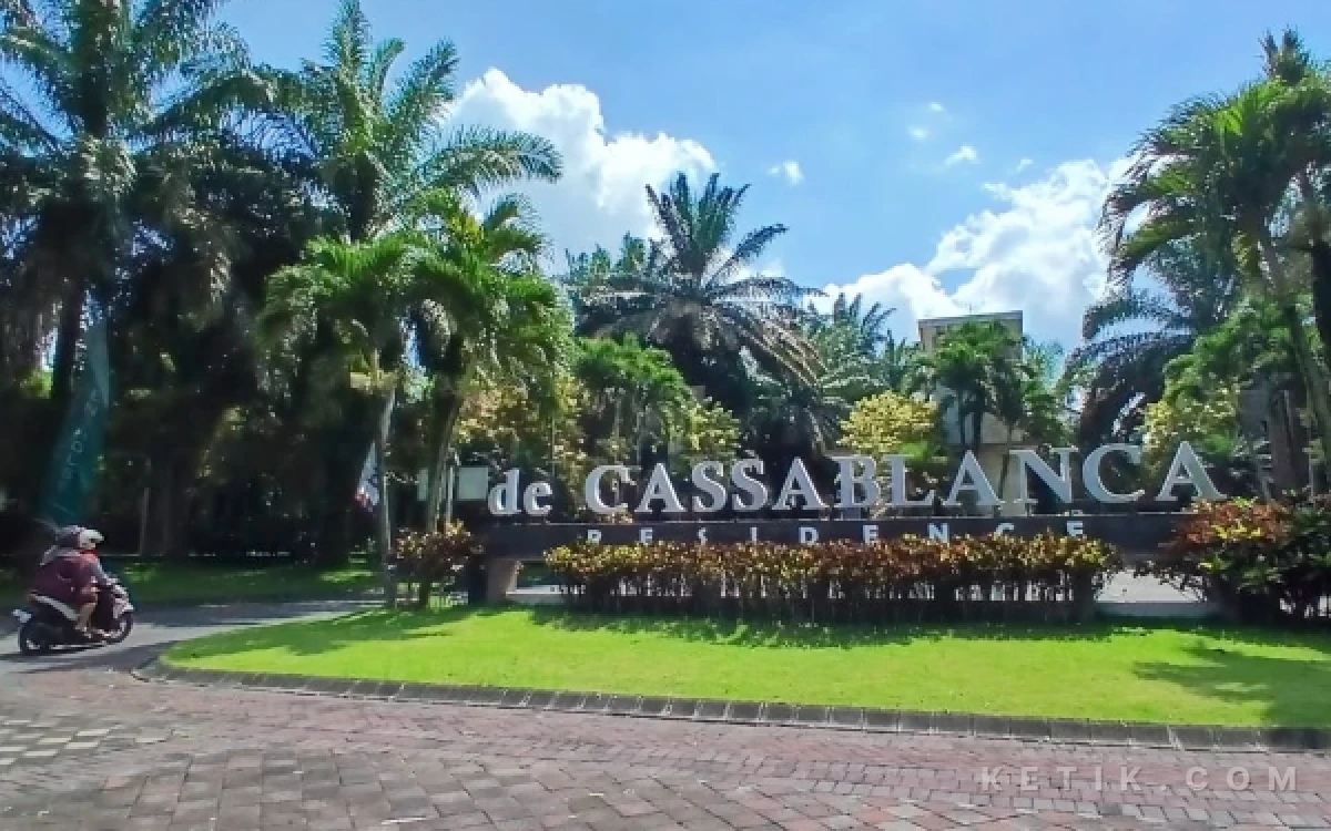 Thumbnail Berita - Satu Dekade 'Dicuekin', Warga De Cassablanca Malang Geram Developer Tak Kunjung Beresi Dokumen Rumah