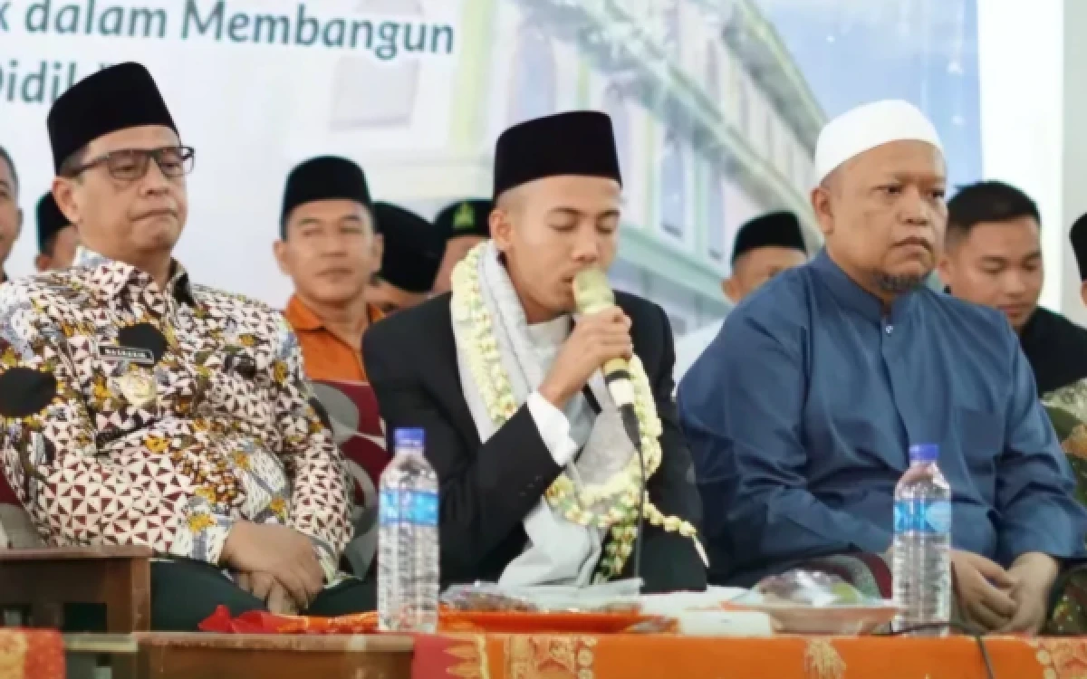 Membanggakan! Ach Farhan Santri Asal Jawa Timur Wakili Indonesia Pada MTQ Internasional di Turki 2026