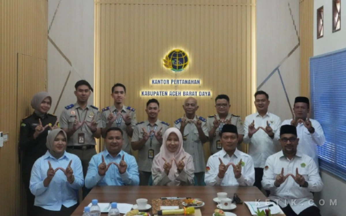 Thumbnail Berita - Perkuat Kepastian Hukum Tanah, Kantah Abdya Gandeng Kejari dan Kemenag