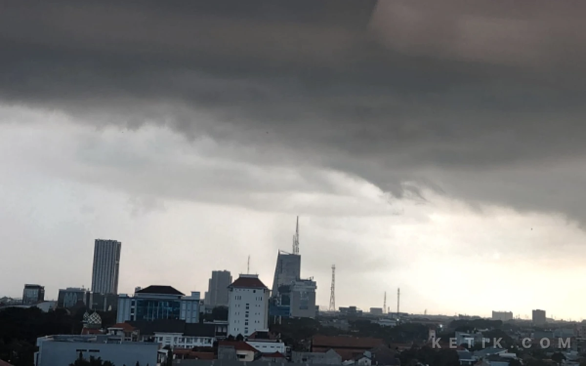 Thumbnail Berita - Kota Surabaya dan Pasuruan Diprakirakan Berawan Sabtu 18 April 2026, Cek Info Cuaca Jawa Timur