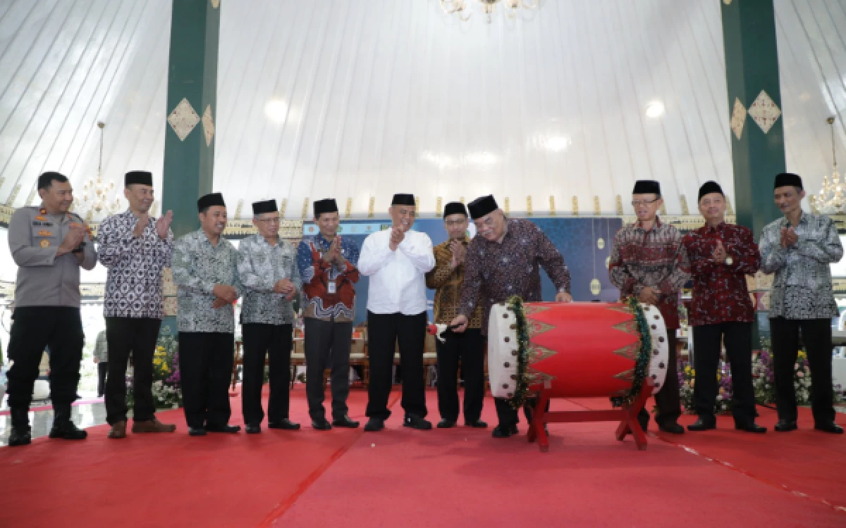 Thumbnail Berita - Sleman Jadi Tuan Rumah MTQ DIY 2026, Wagub: Momentum Cetak Generasi Qurani Berdaya Saing