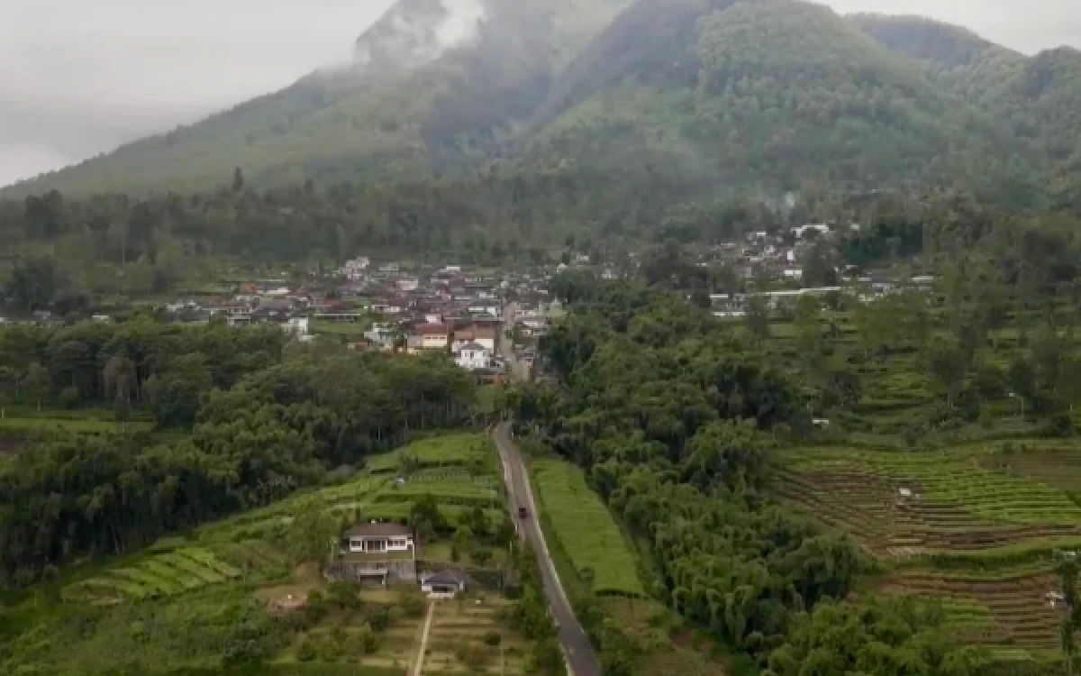 Thumbnail Berita - Pemkot Batu Optimalkan Desa Pesanggrahan, Ini Deretan Destinasi Wisata Favoritnya