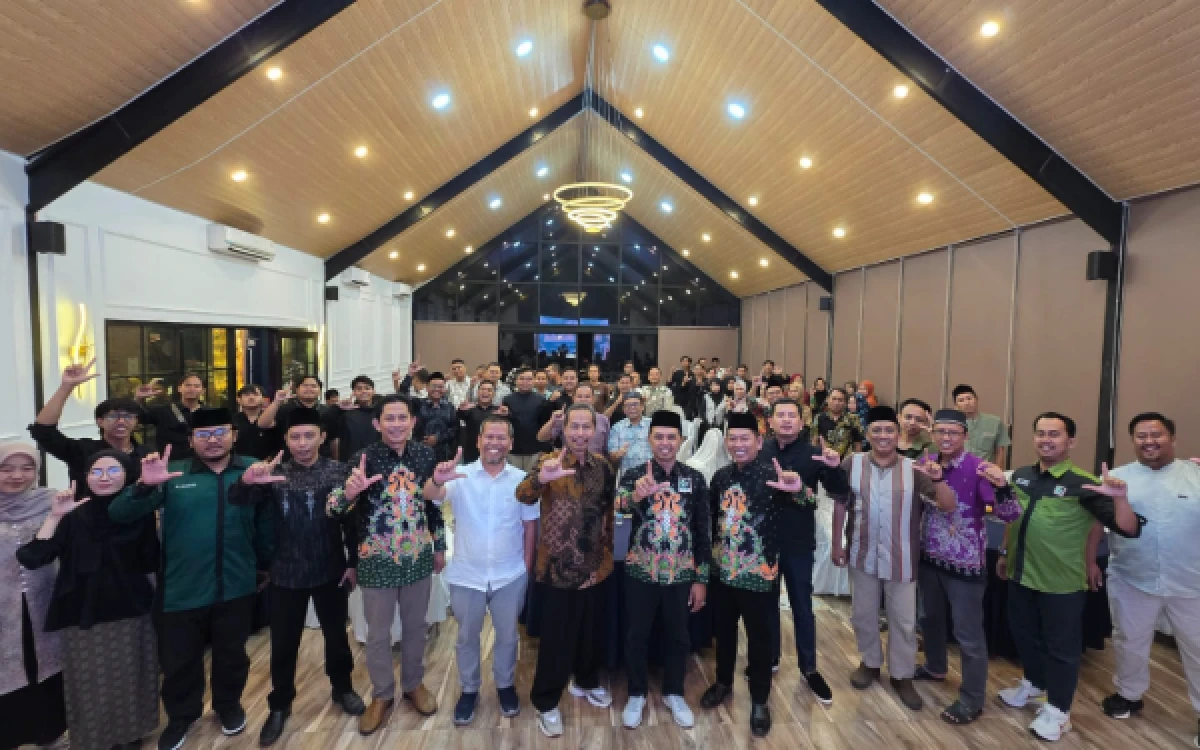 Thumbnail Berita - Gelar Halalbihalal, MD KAHMI Lumajang Refleksikan Peran Strategis Alumni di Berbagai Sektor