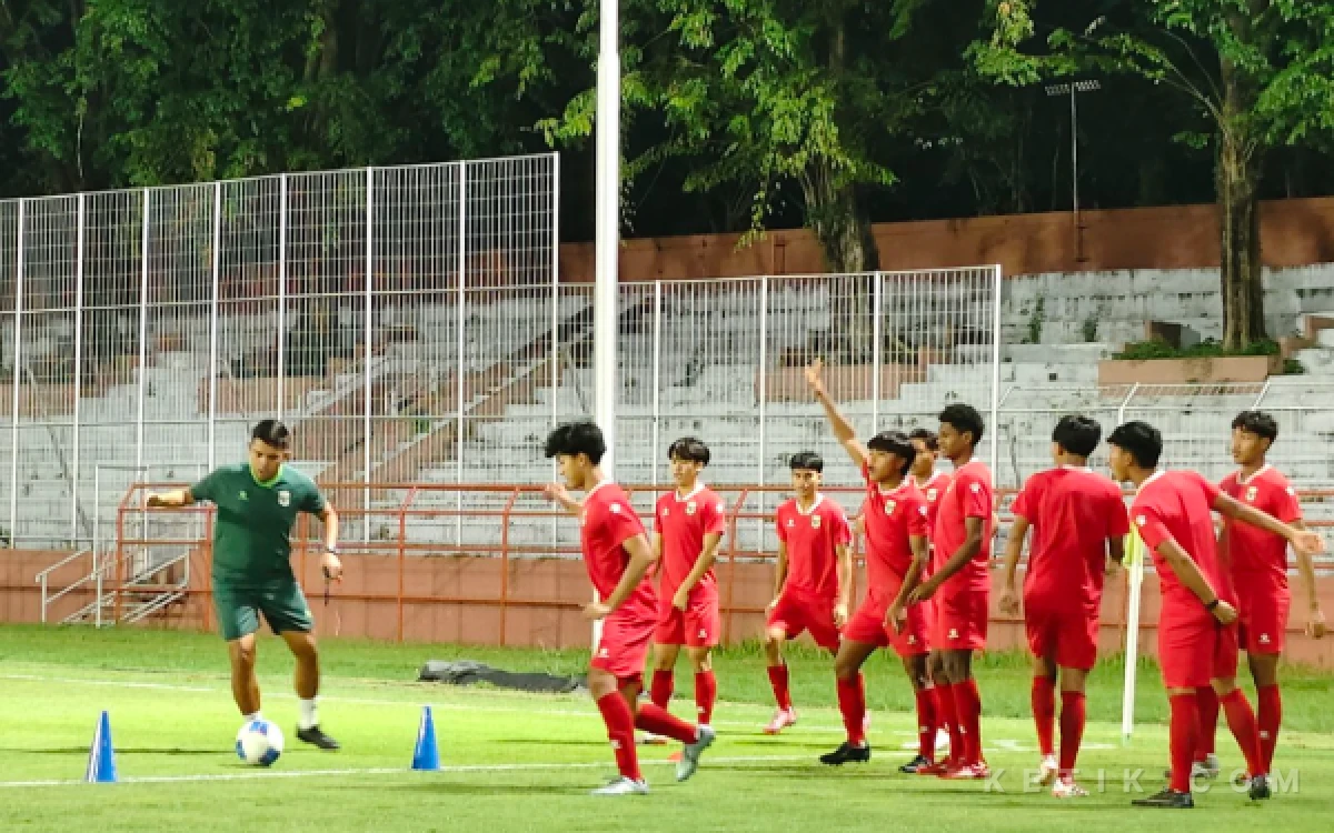 Thumbnail Berita - Lupakan Hasil Negatif, Timnas Indonesia U-17 Siap Hadapi Vietnam di Laga Penentu