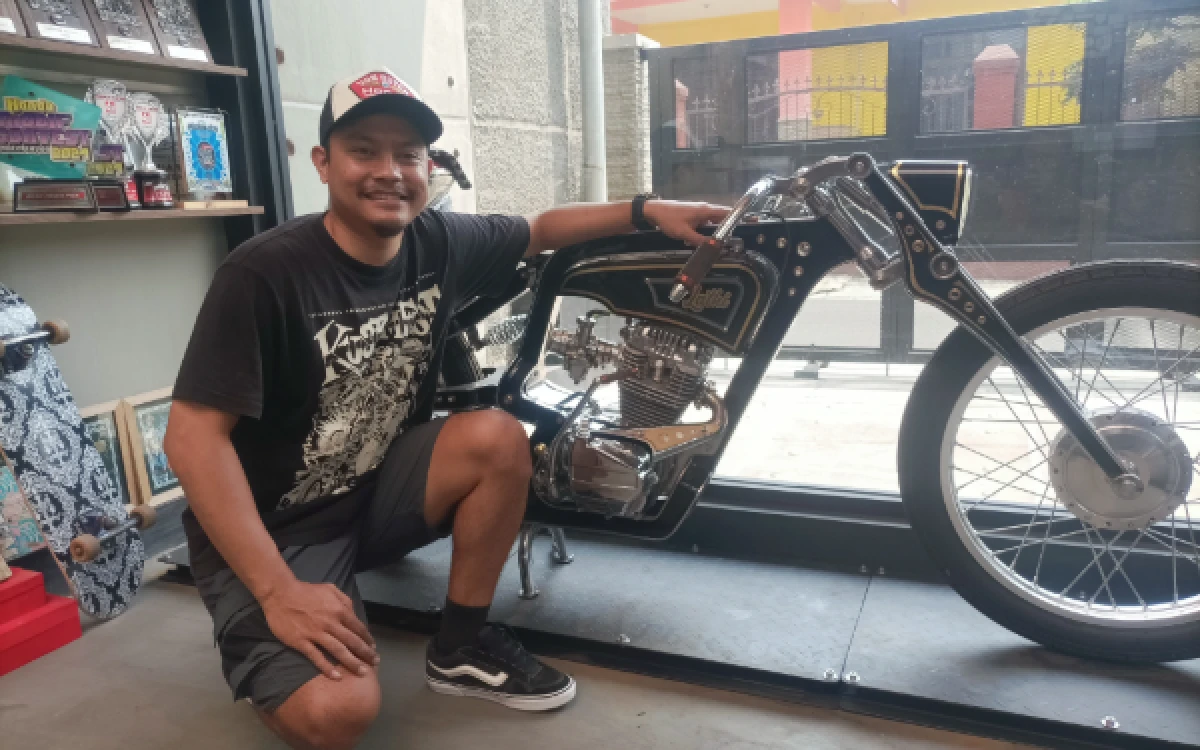 Thumbnail Berita - Melihat Trend Modifikasi Motor di Tahun 2026, Cafe Racer dan Scrambler Makin Digandrungi