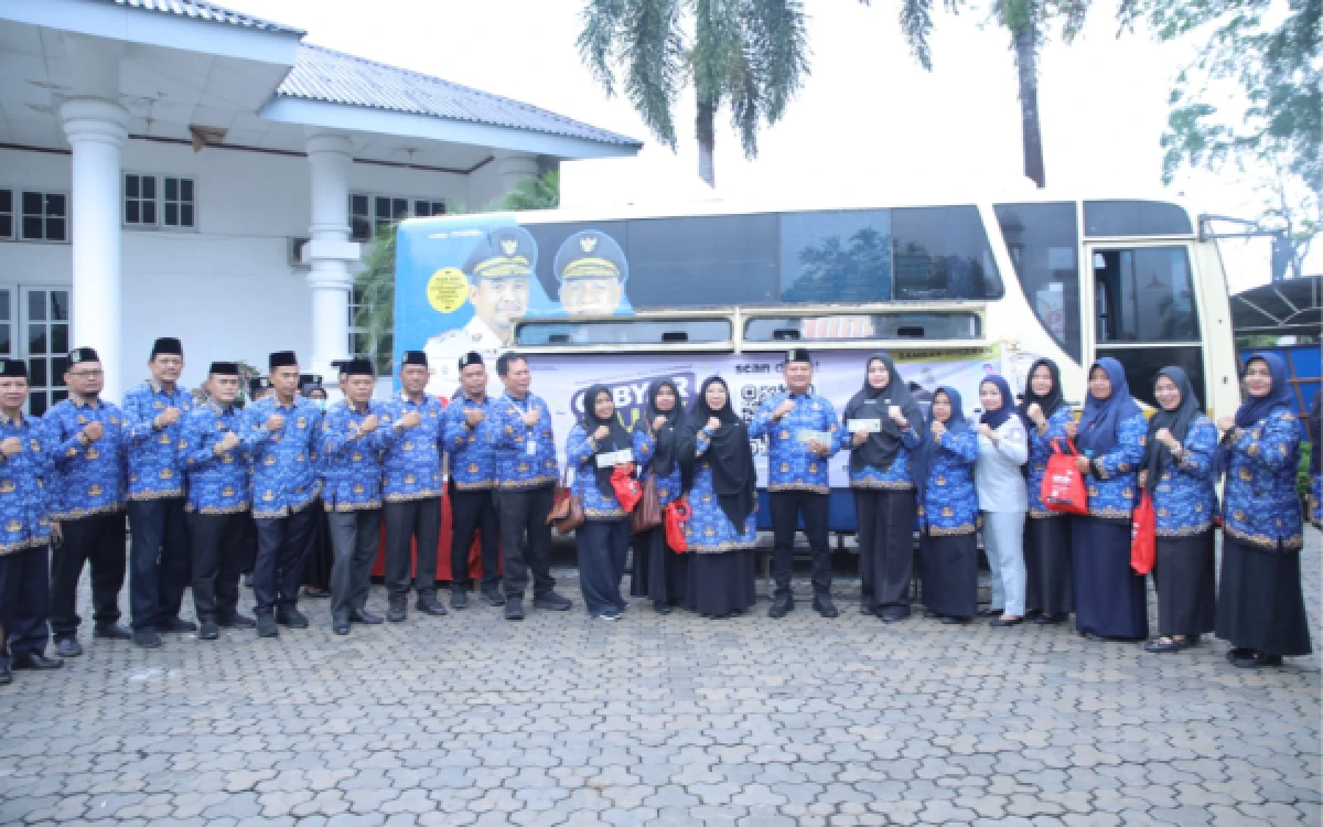 Thumbnail Berita - Pimpin Upacara HKN April 2026, Wabup Asahan Rianto Luncurkan Program GASPAK untuk ASN