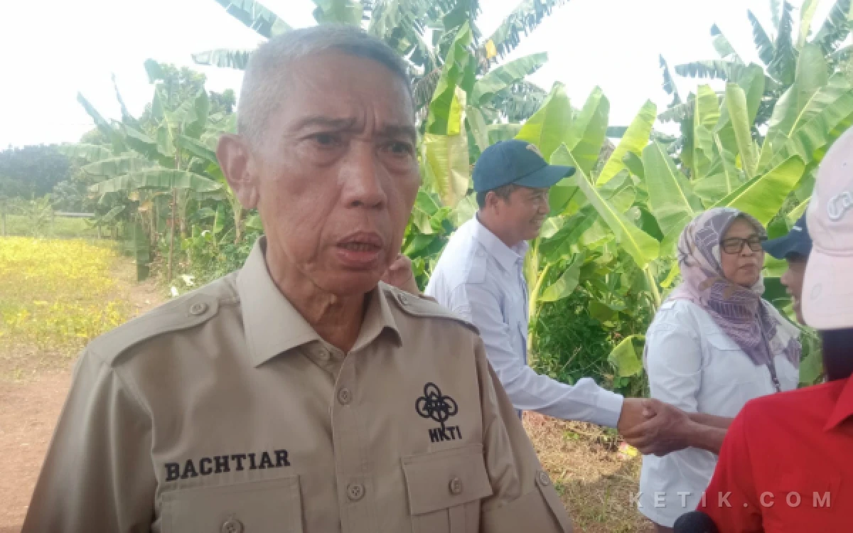 Thumbnail Berita - Bela Klaim Pemerintah, Ketua Harian HKTI Sebut Pernyataan Feri Amsari Bisa Timbulkan Kegaduan