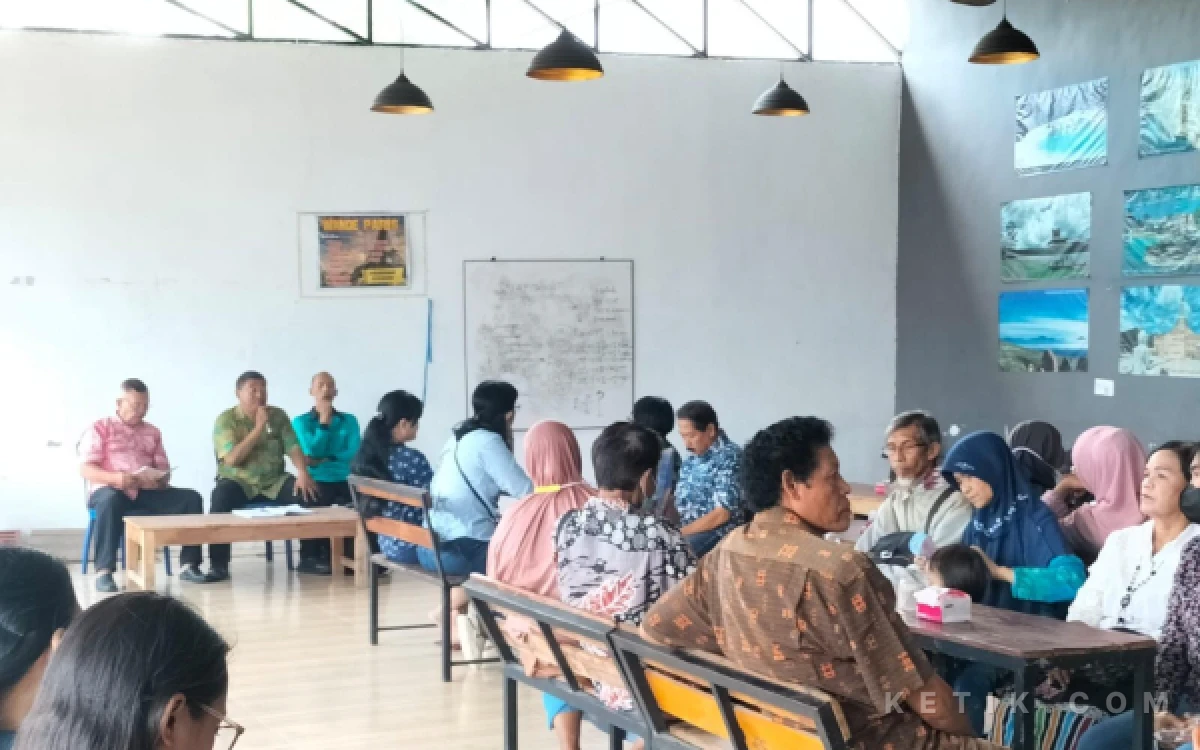 Thumbnail Berita - Diduga Investasi Bodong, Ratusan Warga Madiun Jadi Korban Aplikasi Snapboost