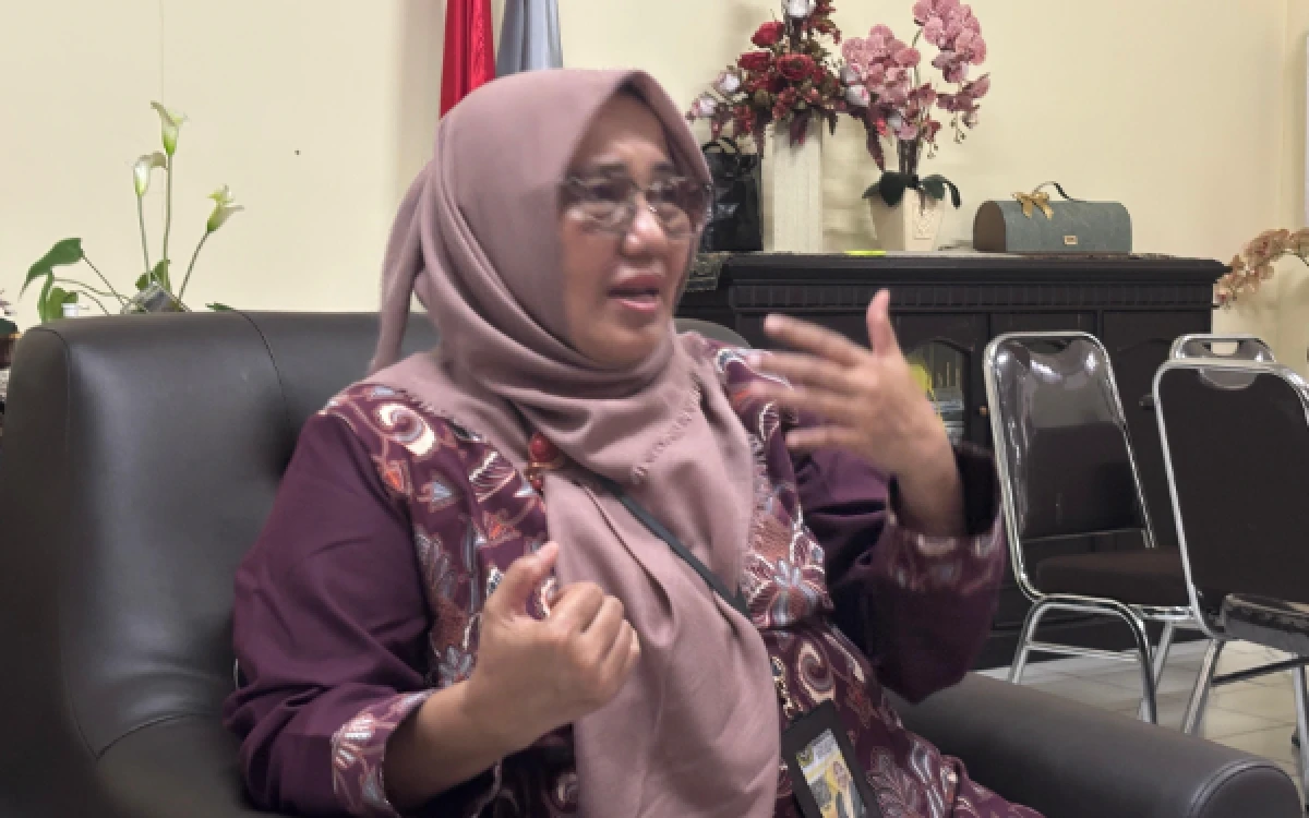 Thumbnail Berita - Hari Kartini 2026! Emansipasi Bukan Soal "Menang Sendiri", Ini Pesan Dekan FISIP Unmer Malang