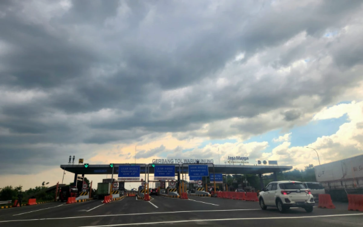 Thumbnail Berita - Prakiraan Cuaca Hari Ini 23 April 2026: Jakarta Berawan dan Padang Cerah