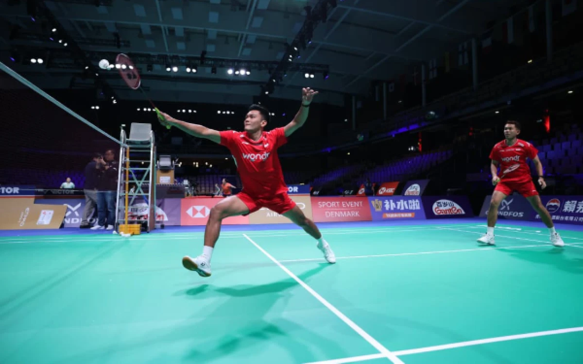 Thumbnail Berita - Jajal Venue Thomas Uber di Forum Horsens, Timnas Badminton Indonesia Adaptasi Kilat