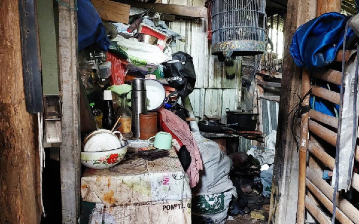 Warga Kota Malang Luput Perhatian Pemerintah, Rumah Tak Layak Huni tapi Masuk Desil 6